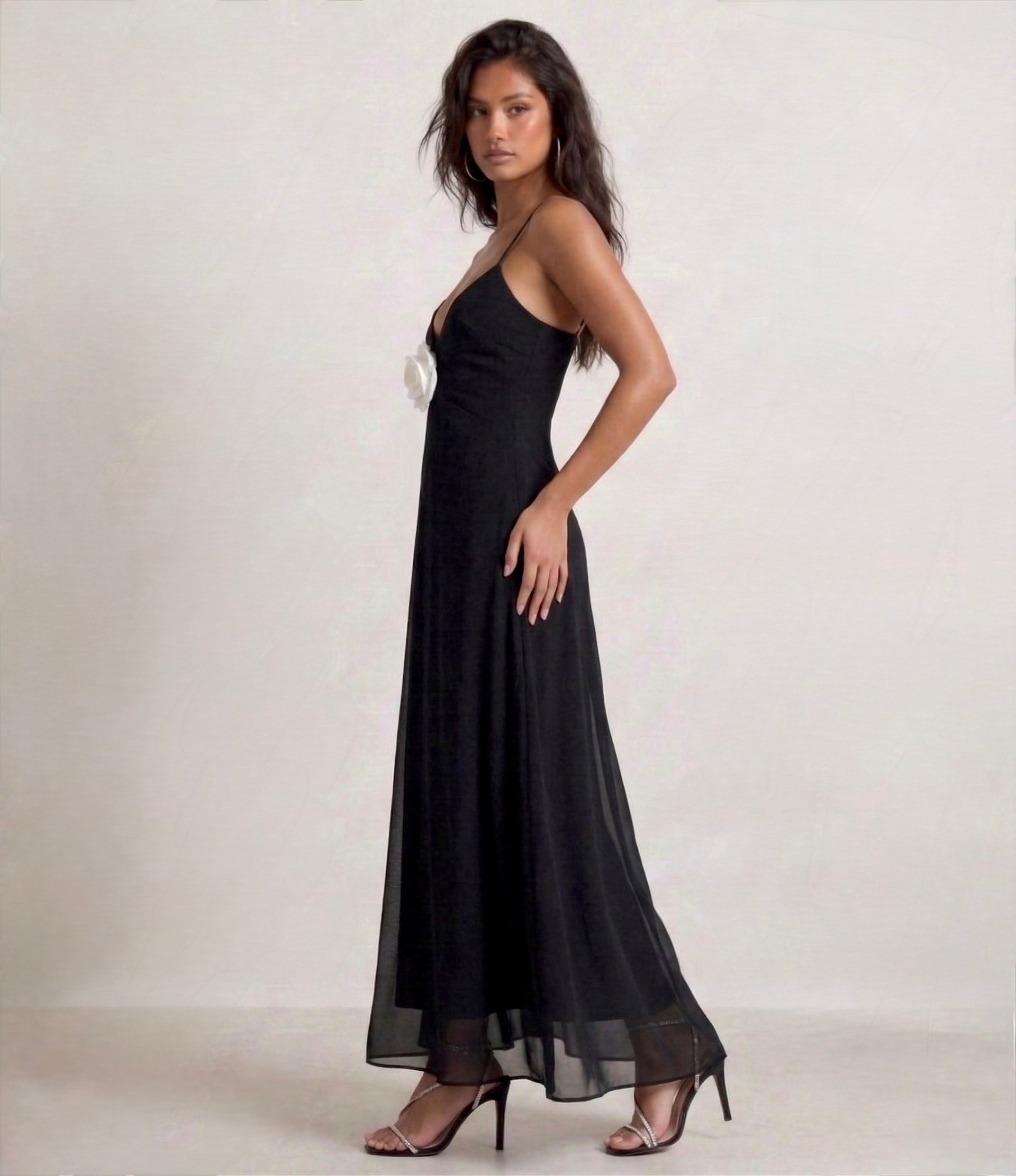 Cloae maxi dress